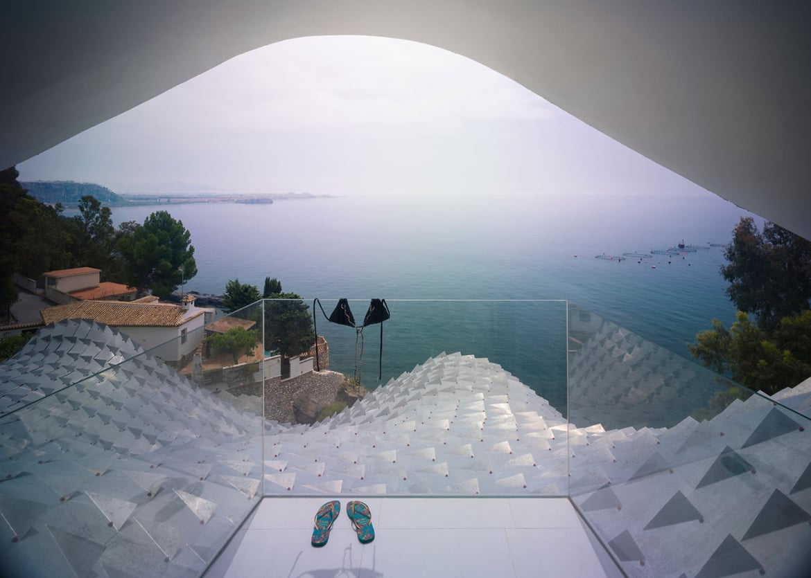 house-on-the-cliff (8)