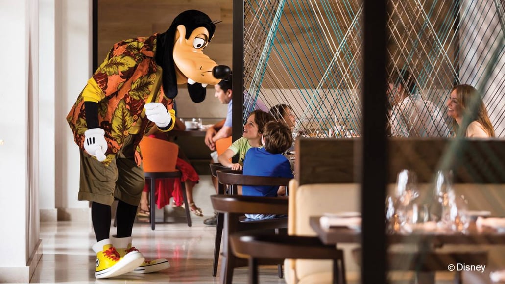 Four-Seasons-Disney-World (1)