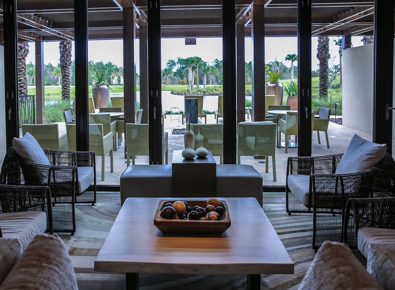 Four-Seasons-Disney-World-spa-lounge