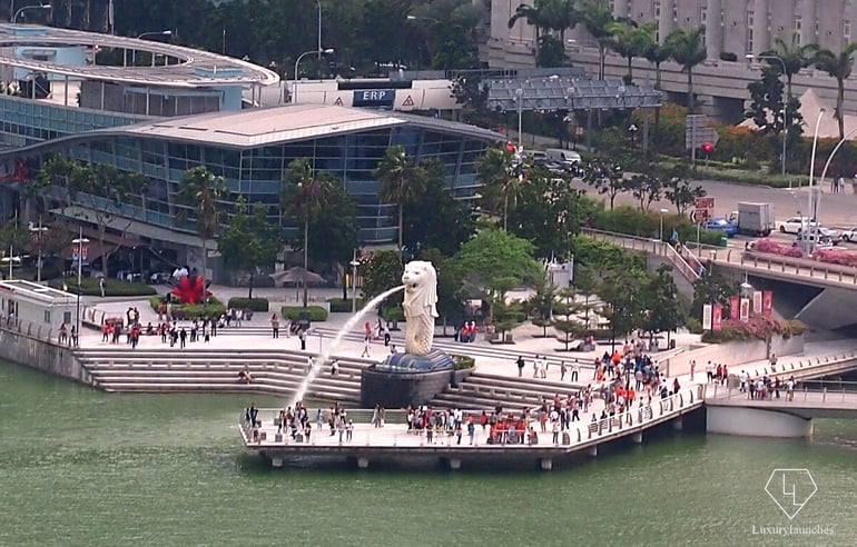 Merlion statue
