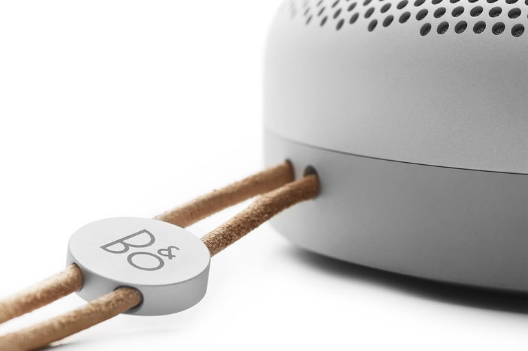 bang-and-olufsen-beoplay-a1-portable-speaker-4
