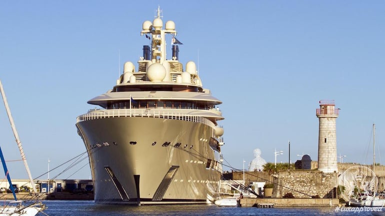 Dilbar-lurssen-yachts (4)