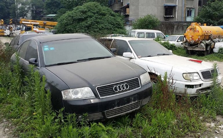luxury_car_graveyard4