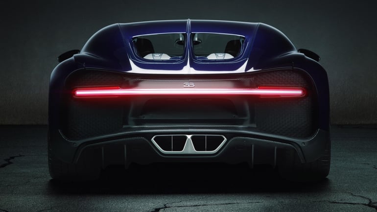 Bugatti Chiron exhaust system