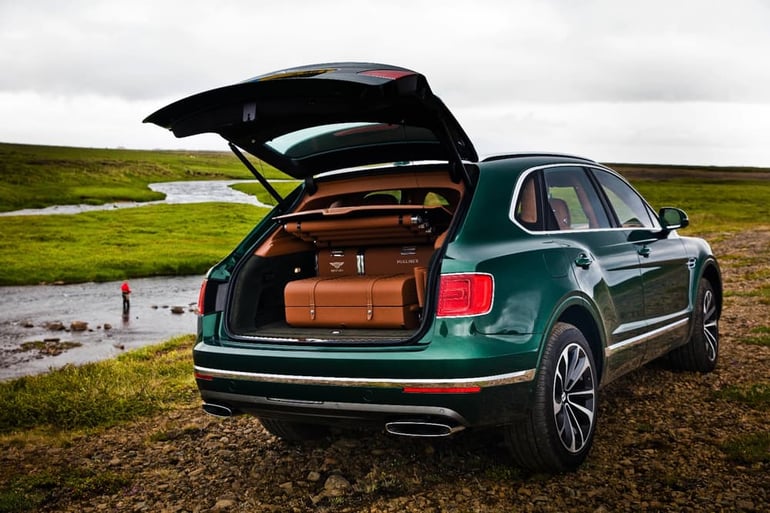 bentley-bentayga-fly-fishing (6)