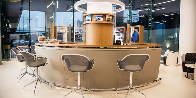 largest-Bentley-showroom-dubai (5)