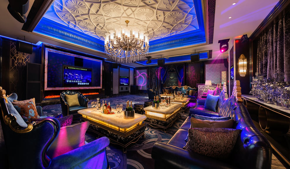 Universe KTV