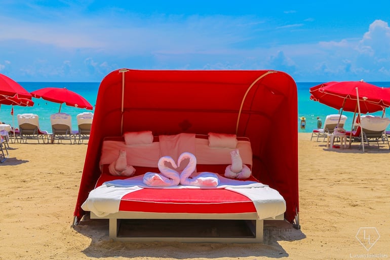 acqualina-resort-luxe-recess-2