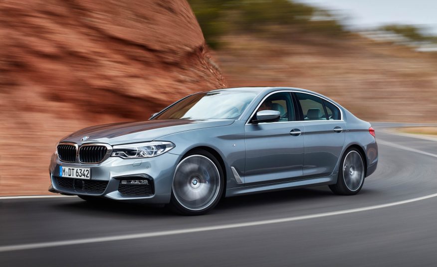 2017-bmw-5-series-108-876x535