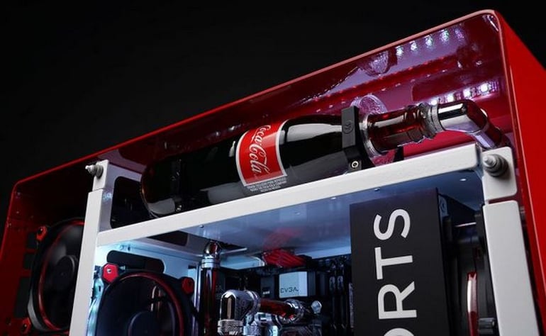 coca-cola-gaming-pc-5
