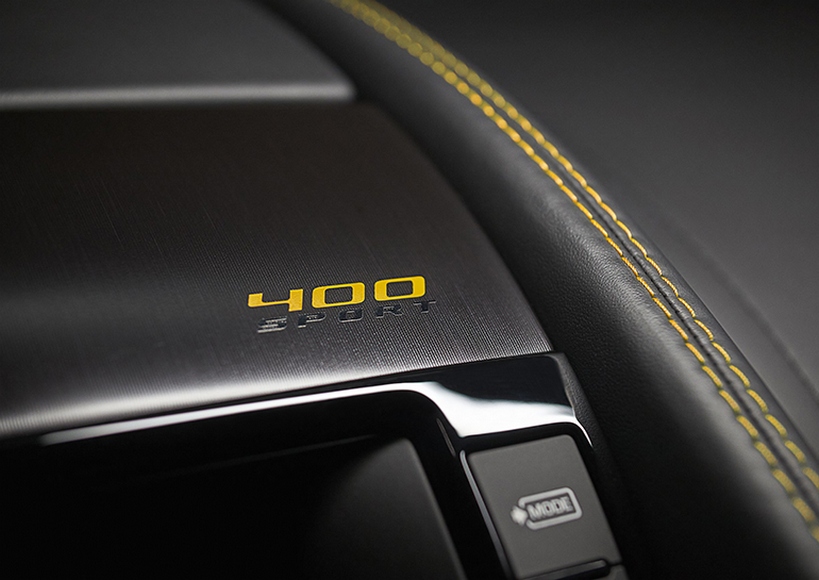 2018-jaguar-f-type 9