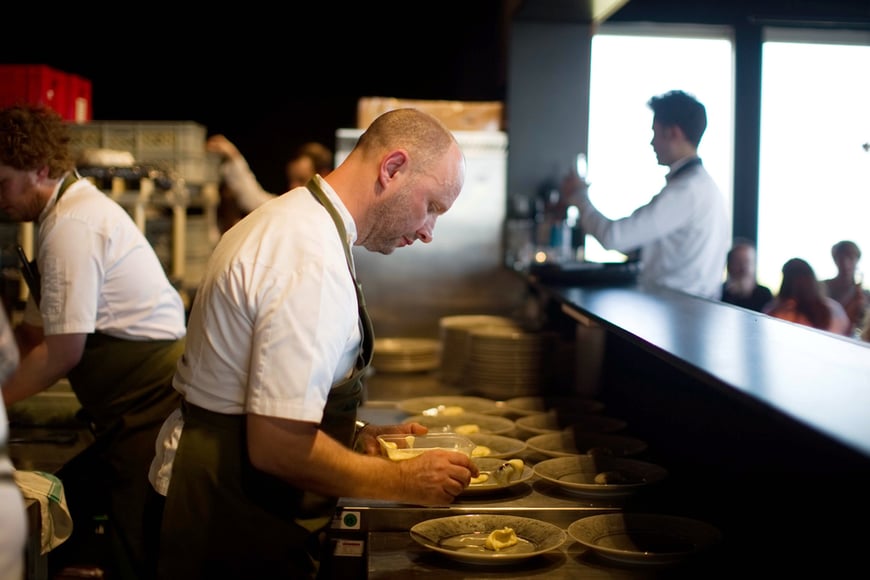 Land Rover fine dining drive-through pop up restaurant with chef Simon Rogan (1)