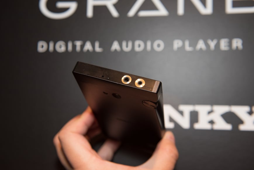 Onkyo Granbeat an Android phone for audiophiles (2)