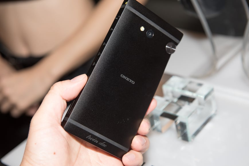 Onkyo Granbeat an Android phone for audiophiles (5)