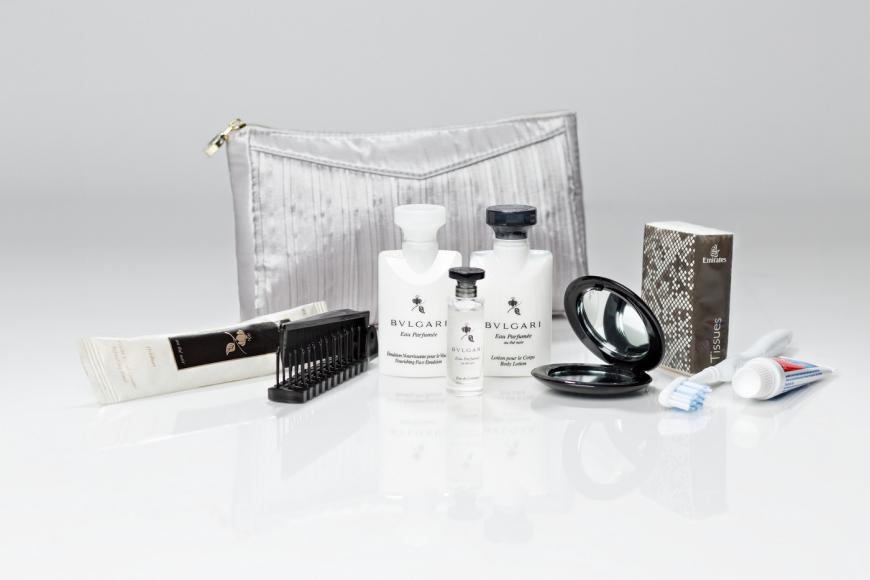 emirates womens first class amenity kit 1