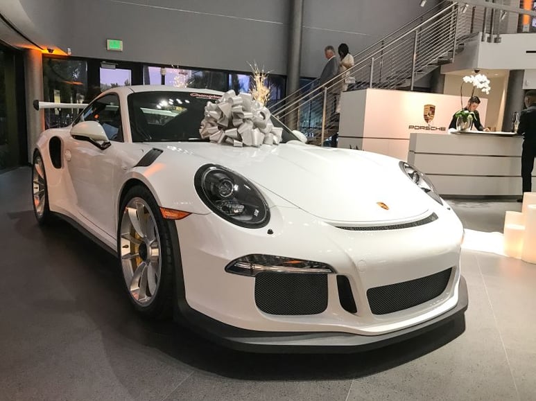 married-in-a-porsche-showroom-6