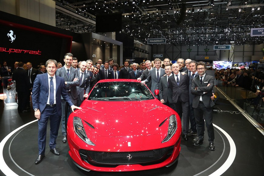 Ferarri B12 Superfast (1)