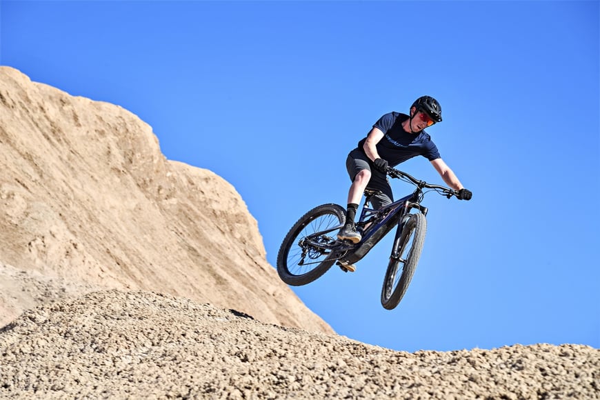 P90265968_highRes_the-new-specialized-