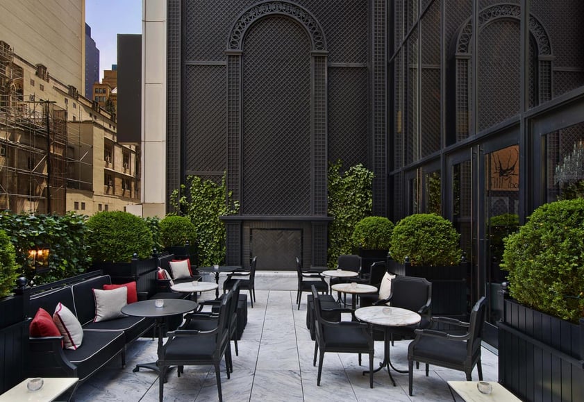 LA TERRASSE