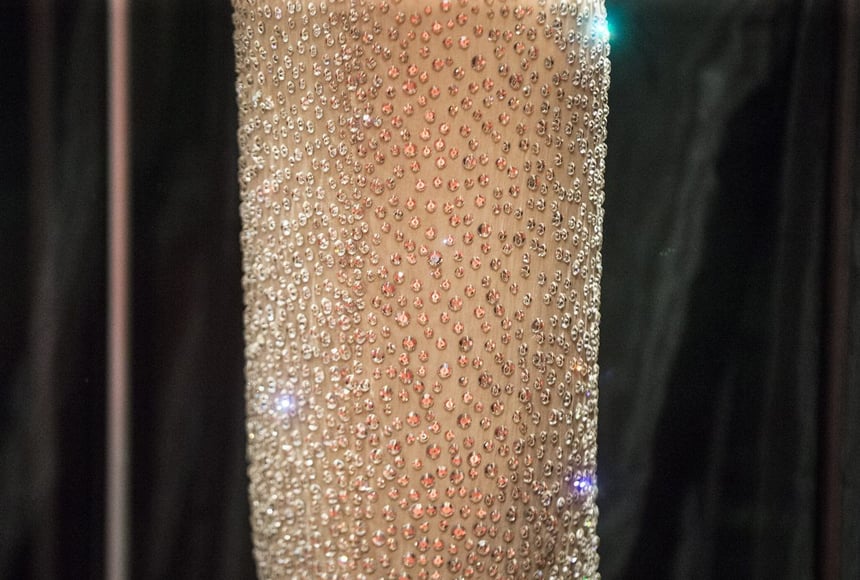 most expensive dress in the world (3)