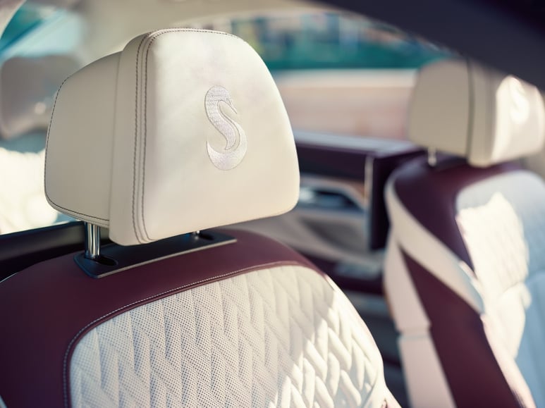 bmw-m760li-nautors-swan-7