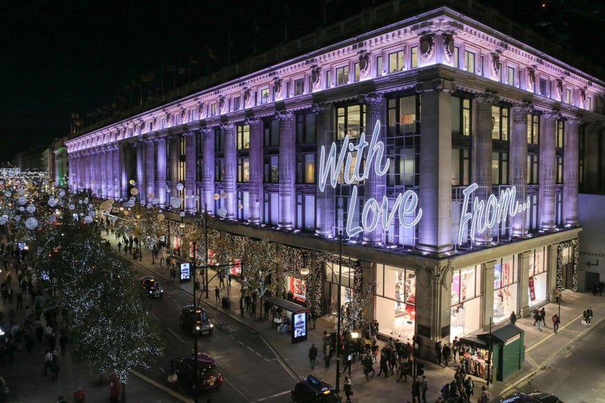Selfridges corner shop (1)