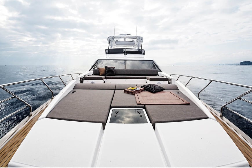 St Regis Maldives Luxury 20 Metre Yacht (2)