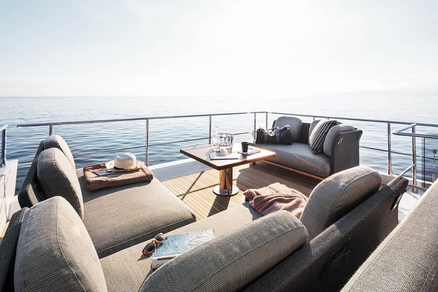 St Regis Maldives Luxury 20 Metre Yacht (4)