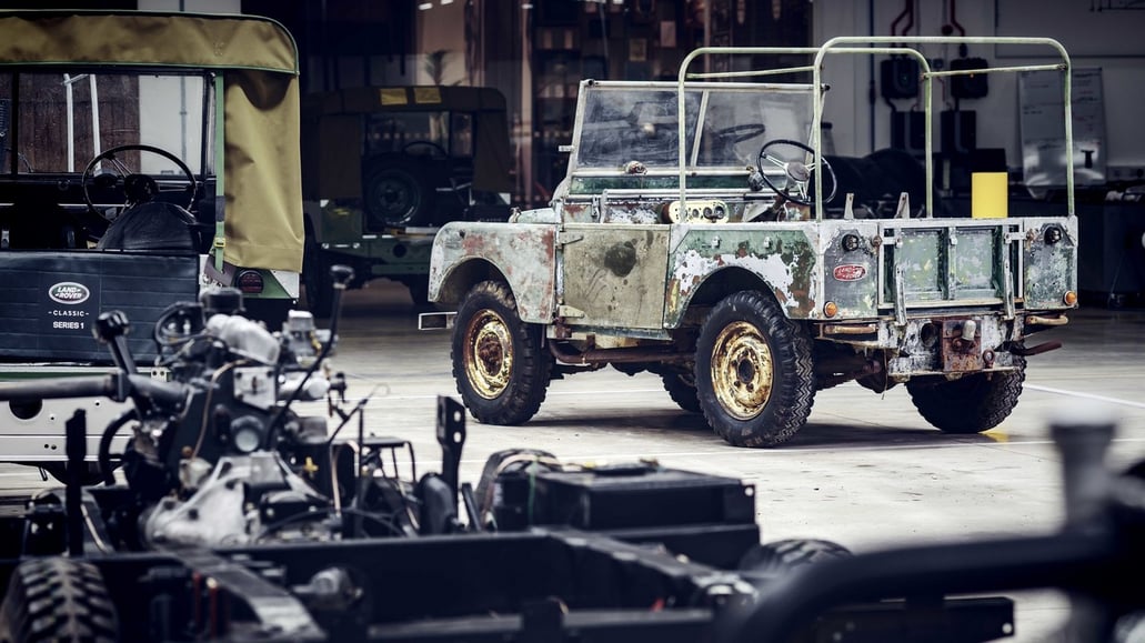 first Land Rover (2)