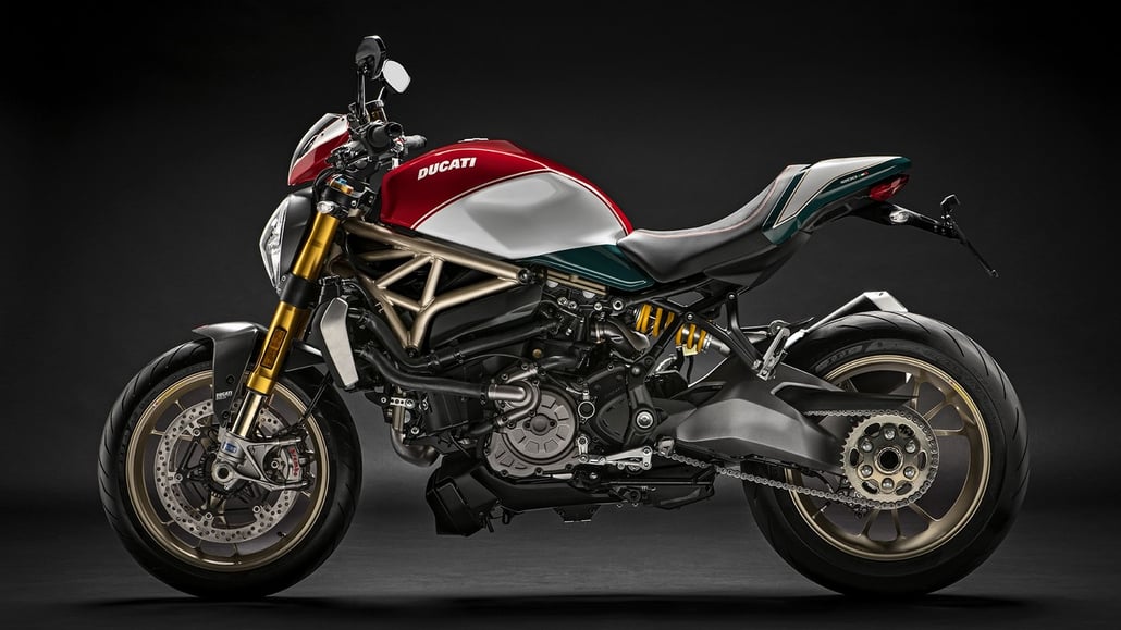 Monster-1200-25-Anniversario-MY19-03-Gallery-1920x1080