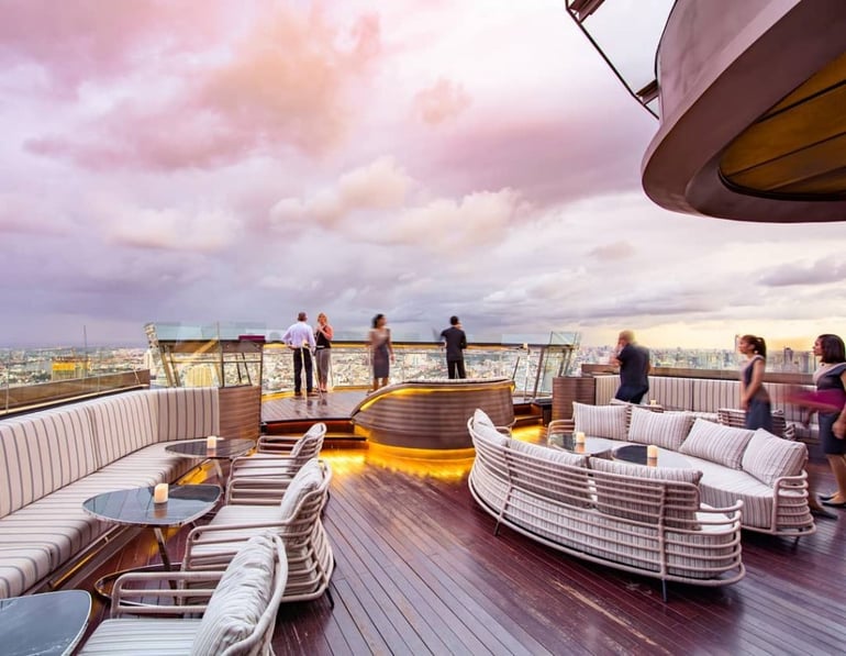 Take a look at the 5 most stunning rooftop bars in Asia - Luxurylaunches
