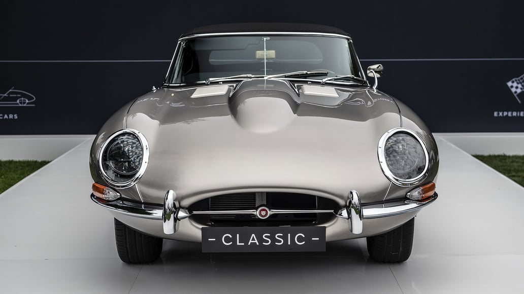 05-jaguar-e-type-zero-unveiling-1