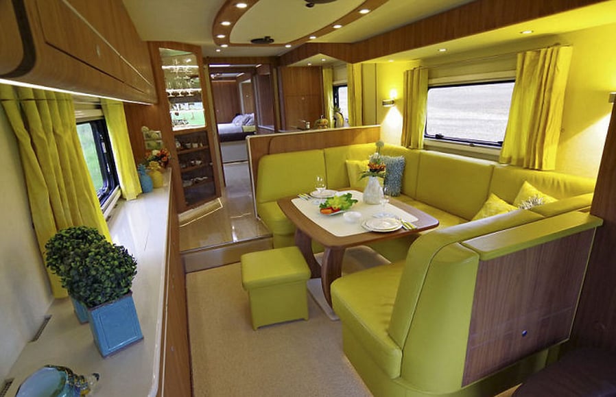 motorhome-garage-volkner-mobil-performance-s-3-5a001435020d8__700