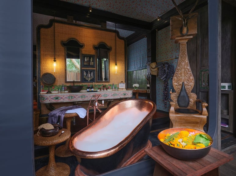 tent-bathroom