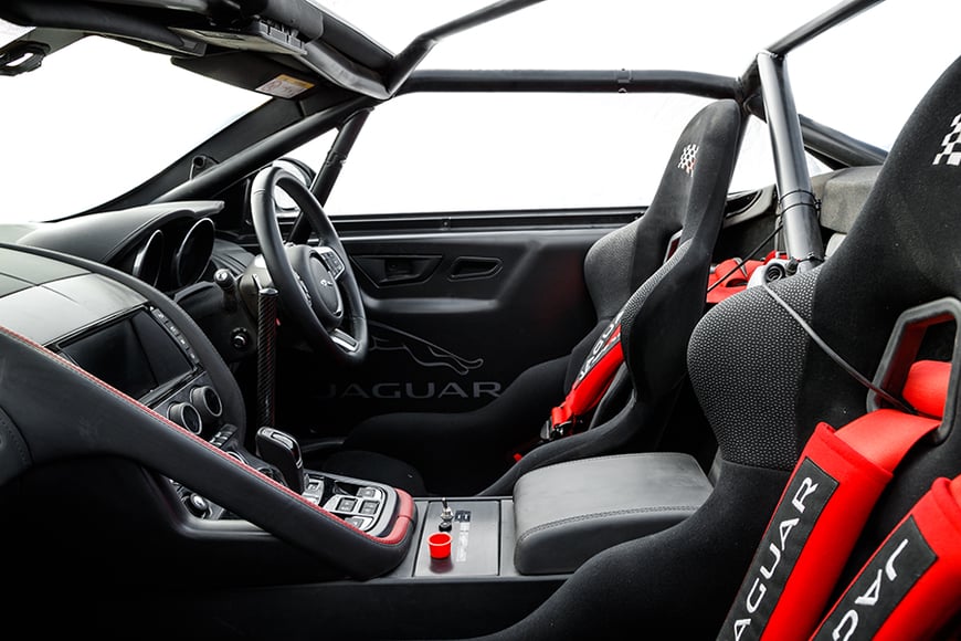 Jaguar-Ftype-ralley-car-2