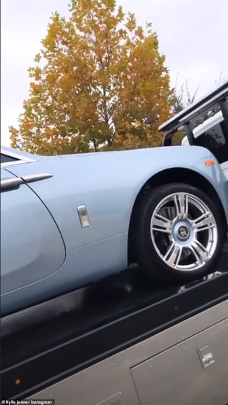 Rolls-Royce-kylie-jenner (5)