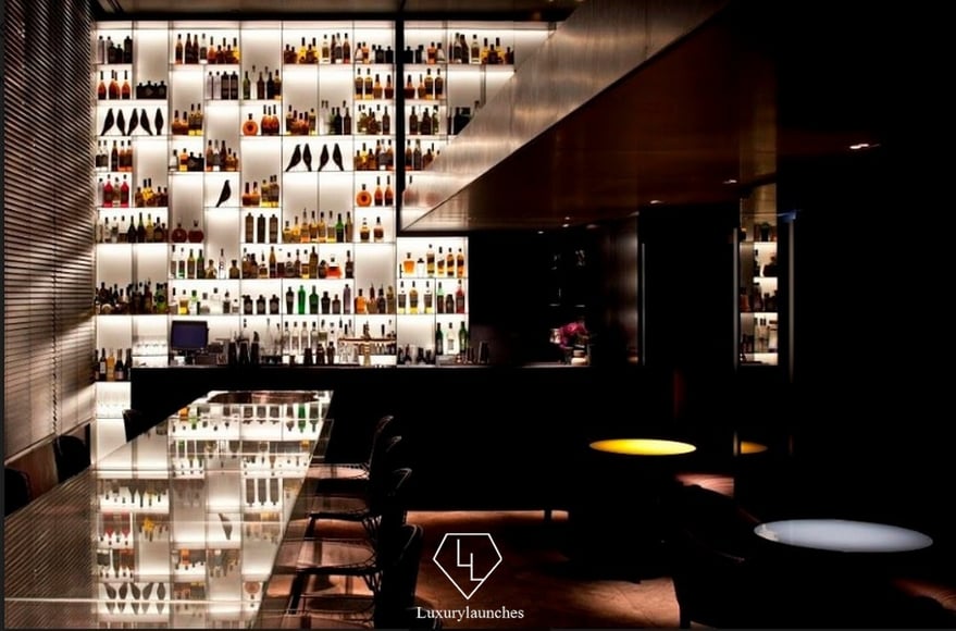 Tunes Bar- Convservatorium Hotel