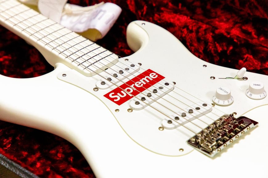 sothebys-supreme-accessories (4)