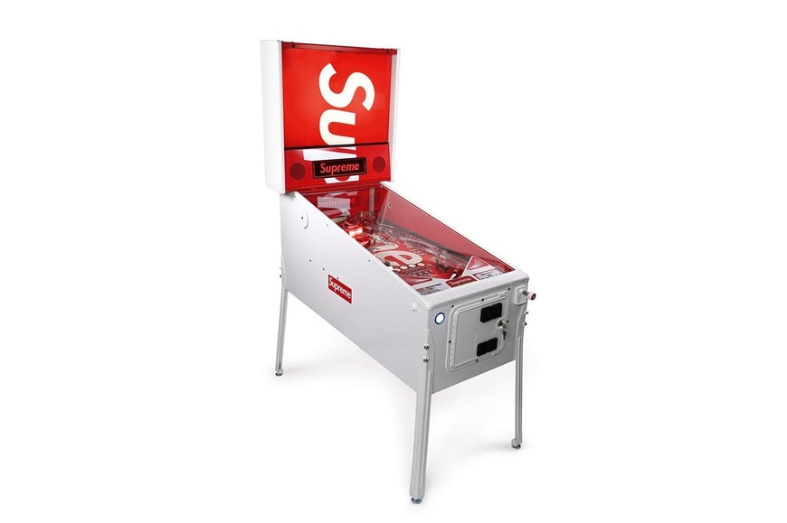 sothebys-supreme-accessories (6)