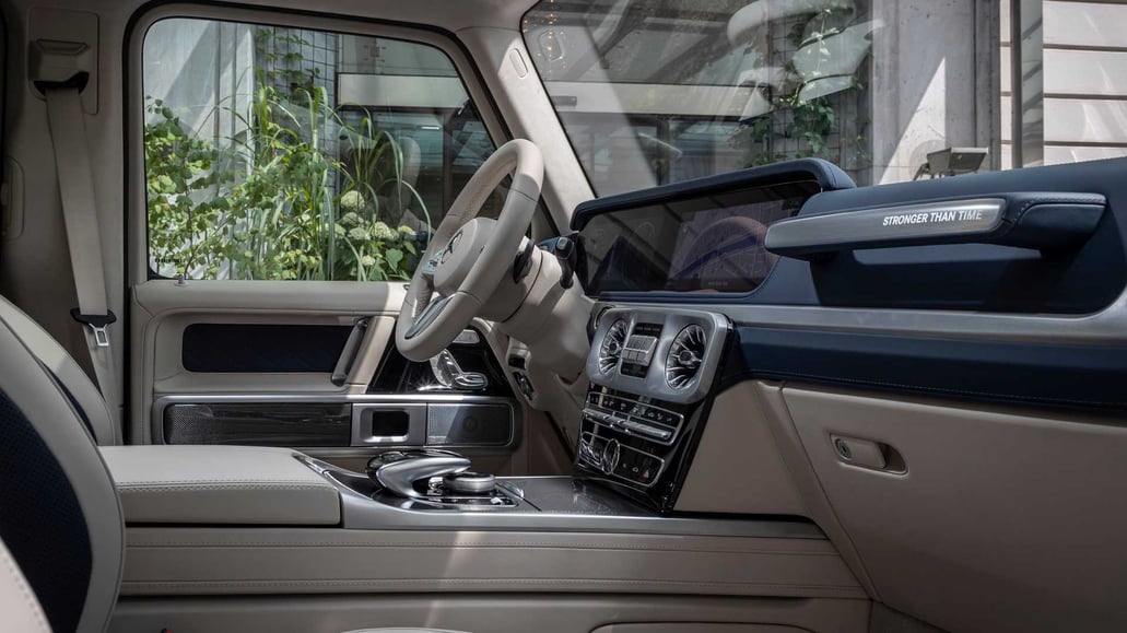 Mercedes-Benz-g-class-stronger-than-time (4)