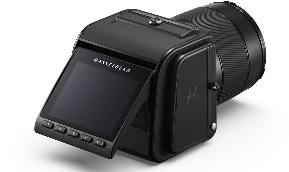 hasselblad-907x-moon (3)
