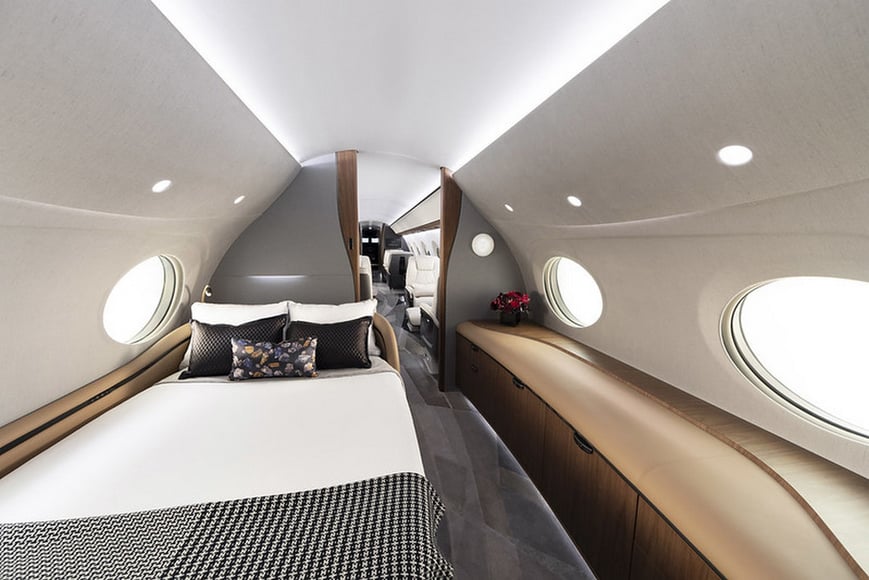 - QATAR AIRWAYS ANNOUNCED AS GULFSTREAM G700 LAUNCH CUSTOMER 5
