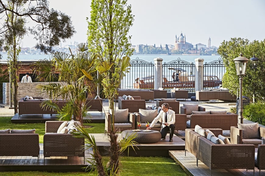Kempinski Venice_Garden Bar_2016 b