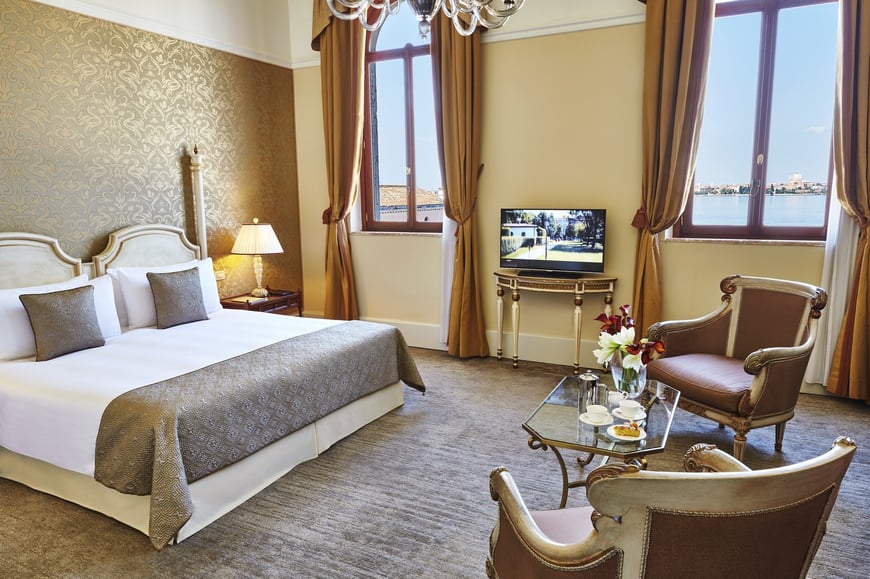 Kempinski Venice_Junior Suite Lagoon View_2016