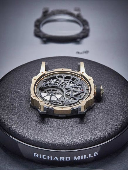 Richard-Mille-RM33-02_assembly-02