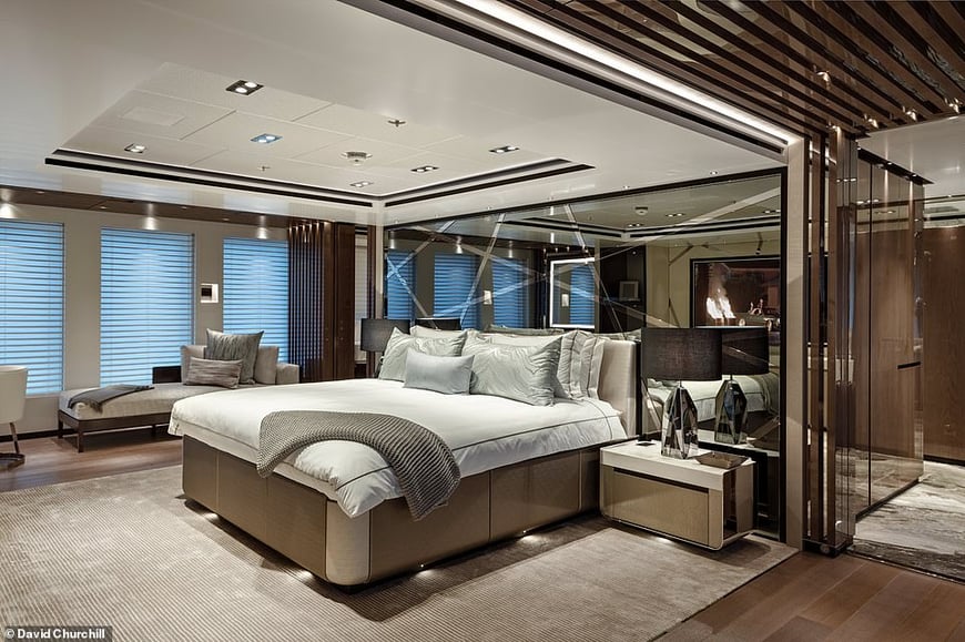 Vida superyacht (4)