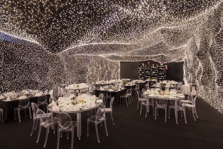 interstellar-restaurant (2)