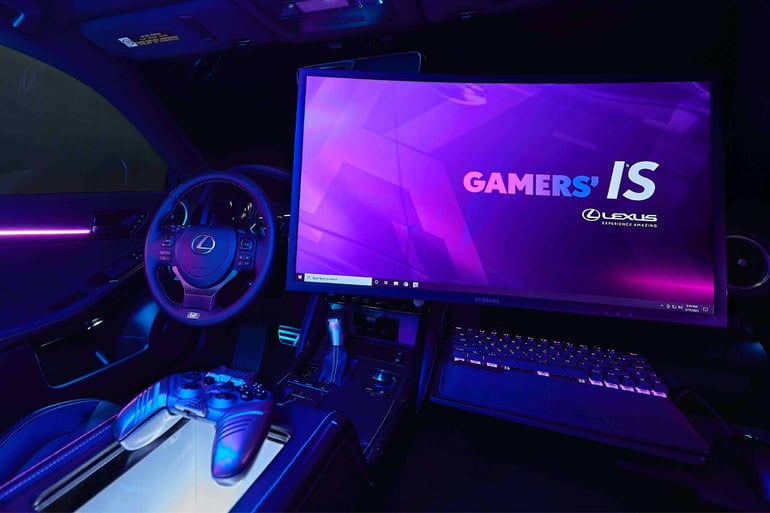 Car Rim Custom Pc Neon Tokyo interior, custom gaming PC and a vinyl wrap - Lexus has ...