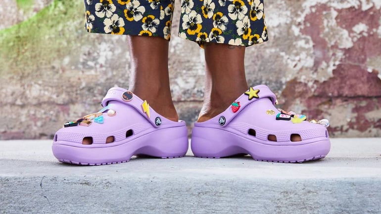 Flaunted by Justin Bieber, Kate Middleton, and George Bush - How Crocs ...