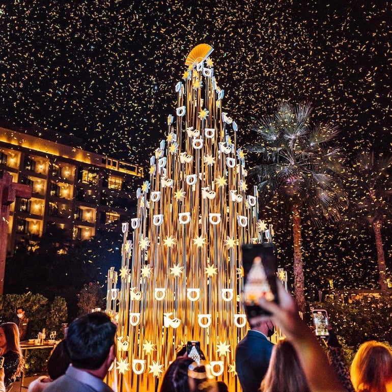 Mandarin Oriental Jumeira, Dubai sets the holiday mood with its ...